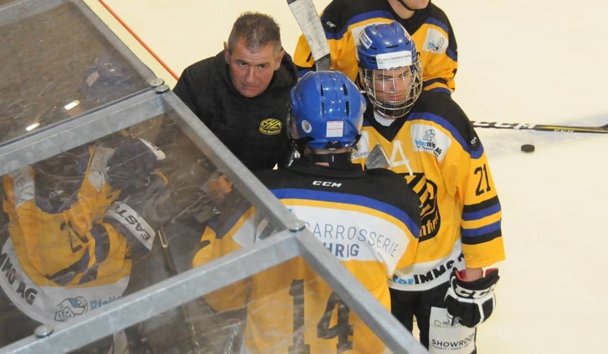 0801_7_ju-rgwiesmannhockey_archiv6.jpg