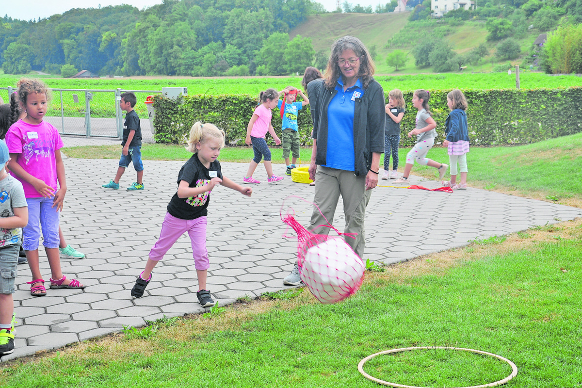 Die Kindergärtler lernten zehn wichtige Wasserbotschaften auf spielerische Art und Weise kennen.