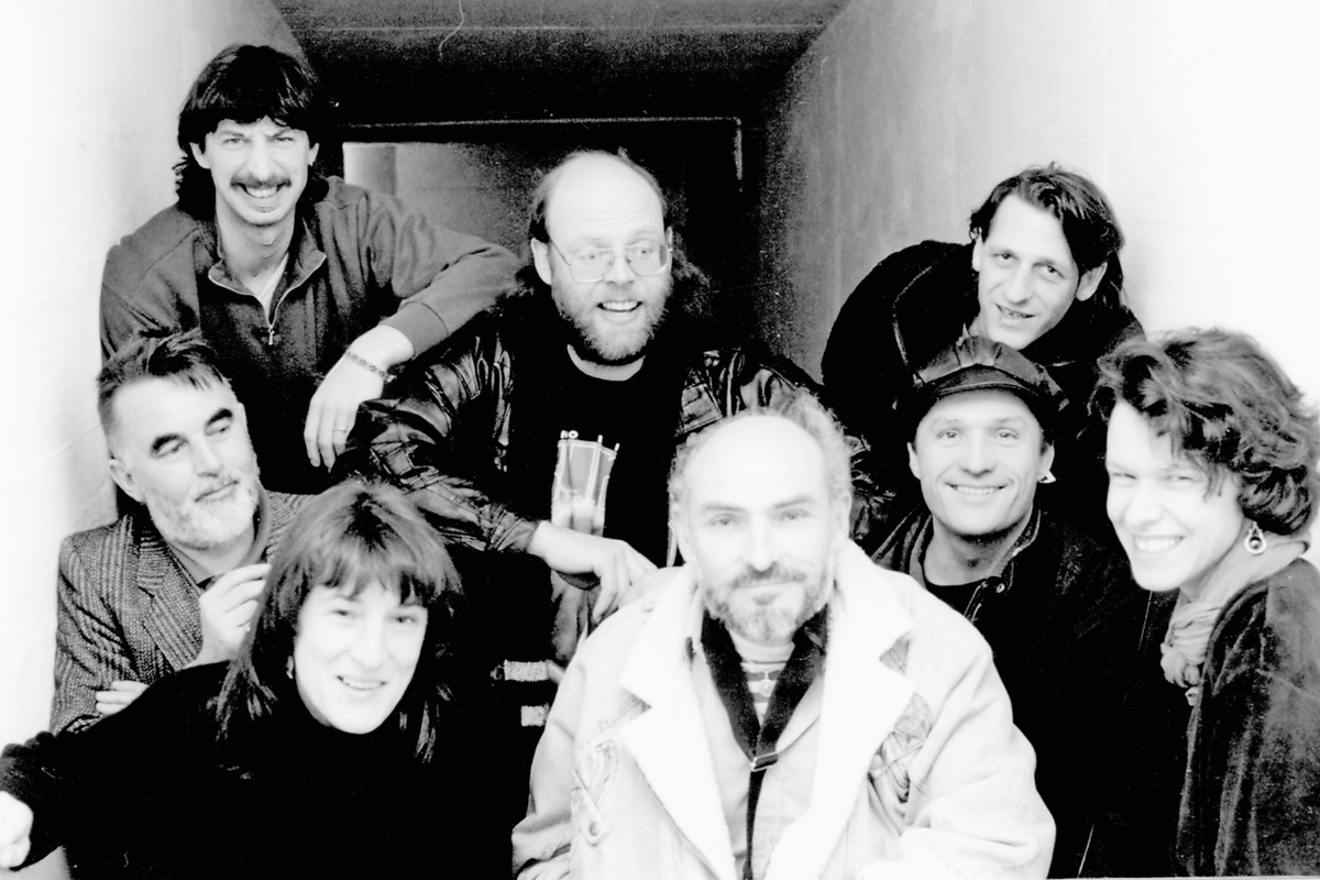 Die Augarten Blues Band um Markus Halmer (hinten links) und Roland «Säntis» Rüfli (hinten Mitte) feiert zehn Jahre nach ihrem letzten Konzert ihr Comeback.