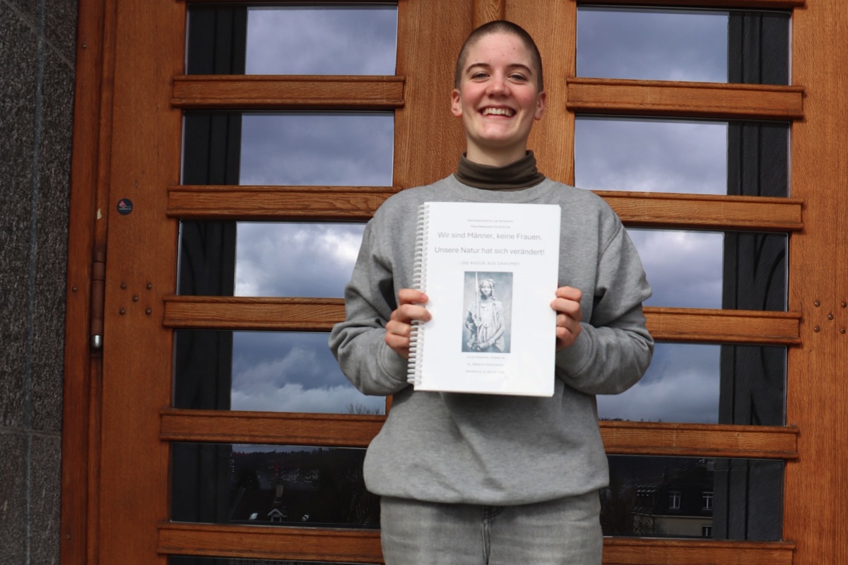 Lorca Holscher (17) aus Feuerthalen besucht die Kantonsschule im Lee in Winterthur und verfasste ihre Maturarbeit über die Agojie.