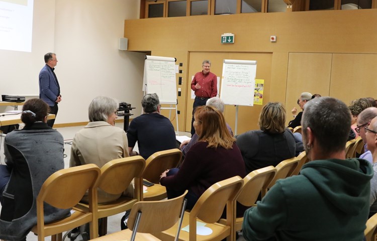 Auch in Thalheim wurde bei den Workshops rege über die geplante Fusion diskutiert.