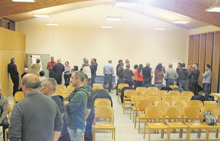 Anfang Februar diskutierte die Bevölkerung am Fusions-Workshop in Thalheim.