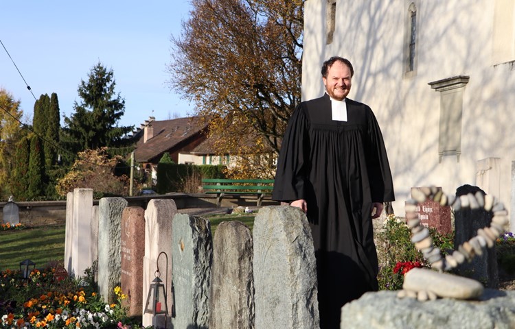 Hannes Brüggemann-Hämmerling (36): Seit Oktober 2017 ref. Pfarrer in Ossingen und Rheinau.