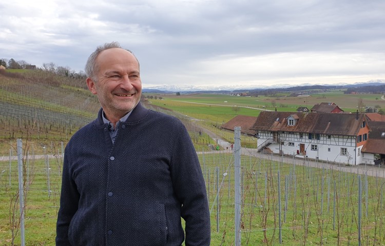 Konrad Langhart setzt sich als Kantonsrat für die Landwirtschaft, den ländlichen Raum und die Umwelt ein.