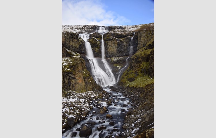 Immer wieder probiert sie neue Fototechniken aus, wie bei einem Wasserfall in Island…