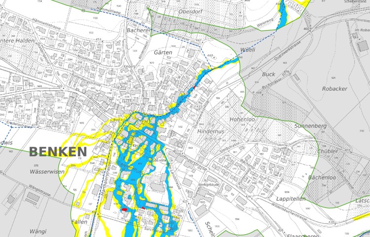 Die Gefahrenkarte von Benken wurde 2019 festgesetzt. Sie zeigt, welche Gebiete stark (rot), mittel (blau) oder gering (gelb) gefährdet sind.