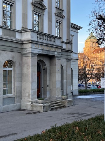 Das Obergericht in Zürich – im Bild ein Nebeneingang.