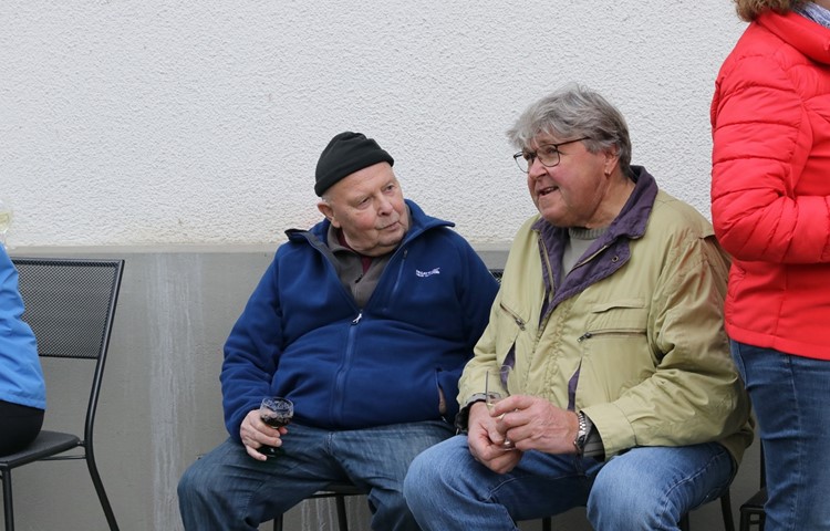 Zwei Hanspeter im Gespräch: Grossvater Hanspeter Werner (l.) und Hanspeter Miric.