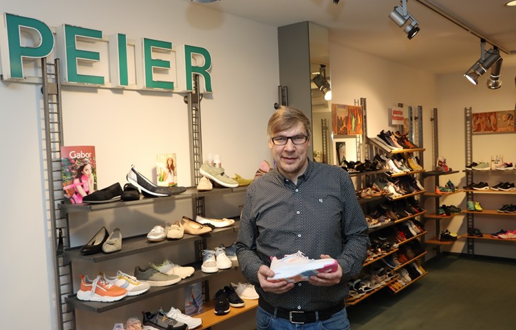 Stefan Peier weiss nach 30 Jahren als Geschäftsführer, welche Modelle seine Kundinnen und Kunden überzeugen.