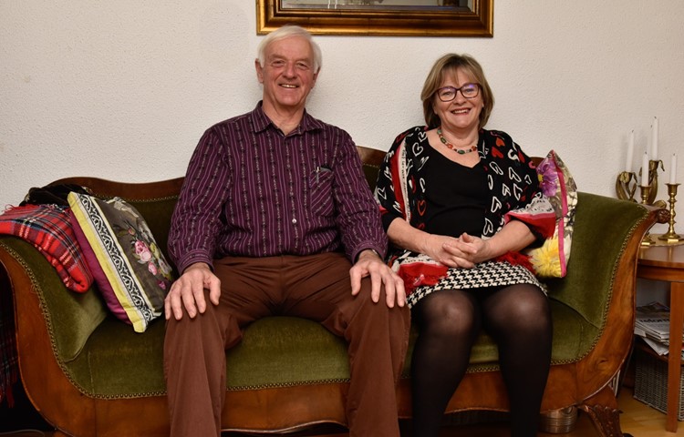 Pensioniert sind Jörg Renold und Christa Fehr schon länger, nun geben sie ihr Amt in der Bezirkskirchenpflege ab.