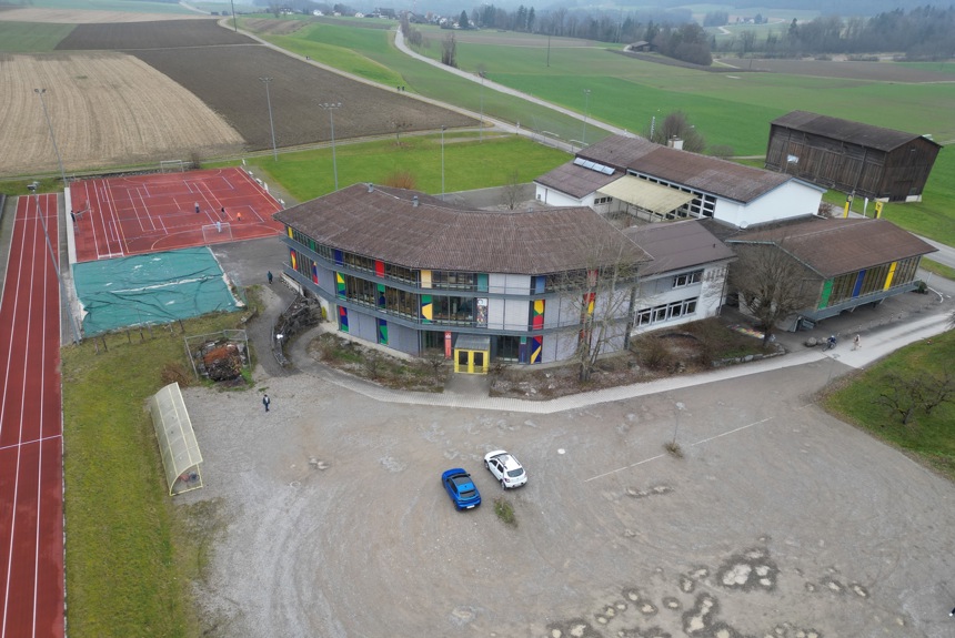 2606 13 Thalheim Schulanlage Archiv2