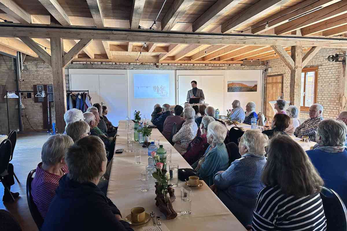 Am Pro-Senectute-Anlass hatte Christian Hunziker ein höchst aufmerksames Publikum. 