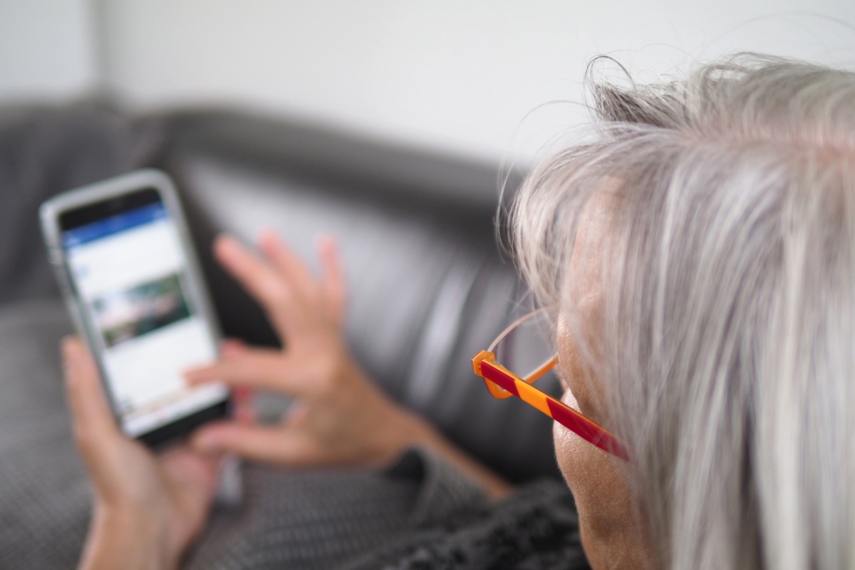 Die älteren Damen wurden per Telefon kontaktiert.