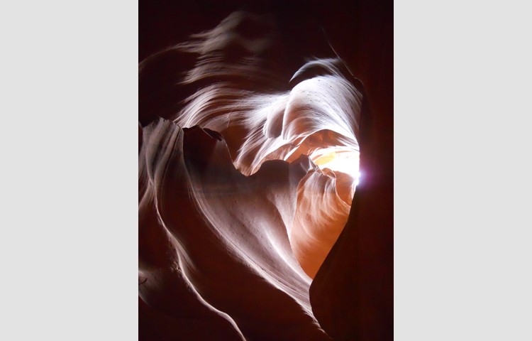 Ein von der Natur geformtes Herz im Antelope Canyon in Arizona. Wie Gandhi sagte: Liebe ist die stärkste Macht.