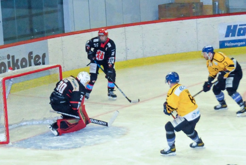 0602_9_eishockey_zvg9.jpg