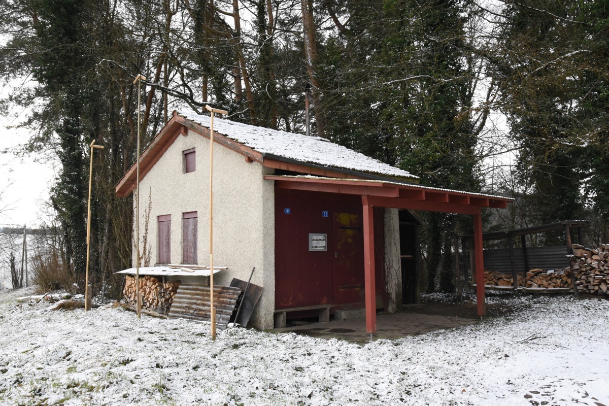 Die jetzige Pfadihütte wird einem Ersatzbau weichen. Baustart soll am 1. April sein.