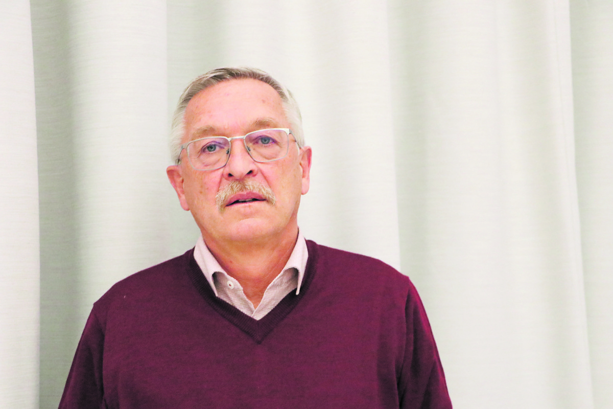 Hansruedi Jucker. Hansruedi Jucker.