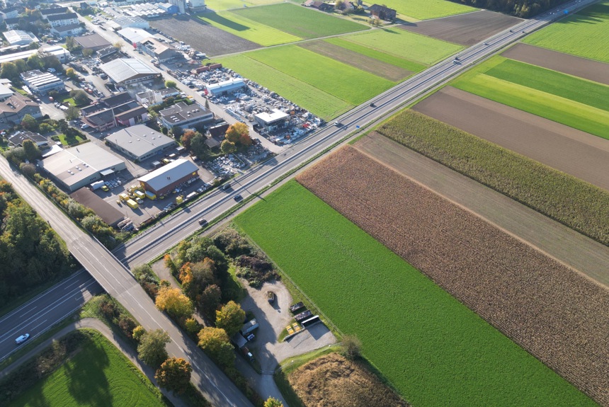 1410 5 Marthalen Seeben Nord Gruengutsammelstelle Spa11 1410 5 Marthalen Seeben Nord Gruengutsammelstelle Spa11