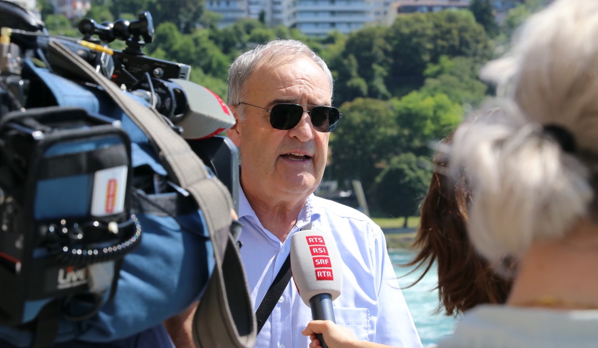 img_497415.jpg img_497415.jpg