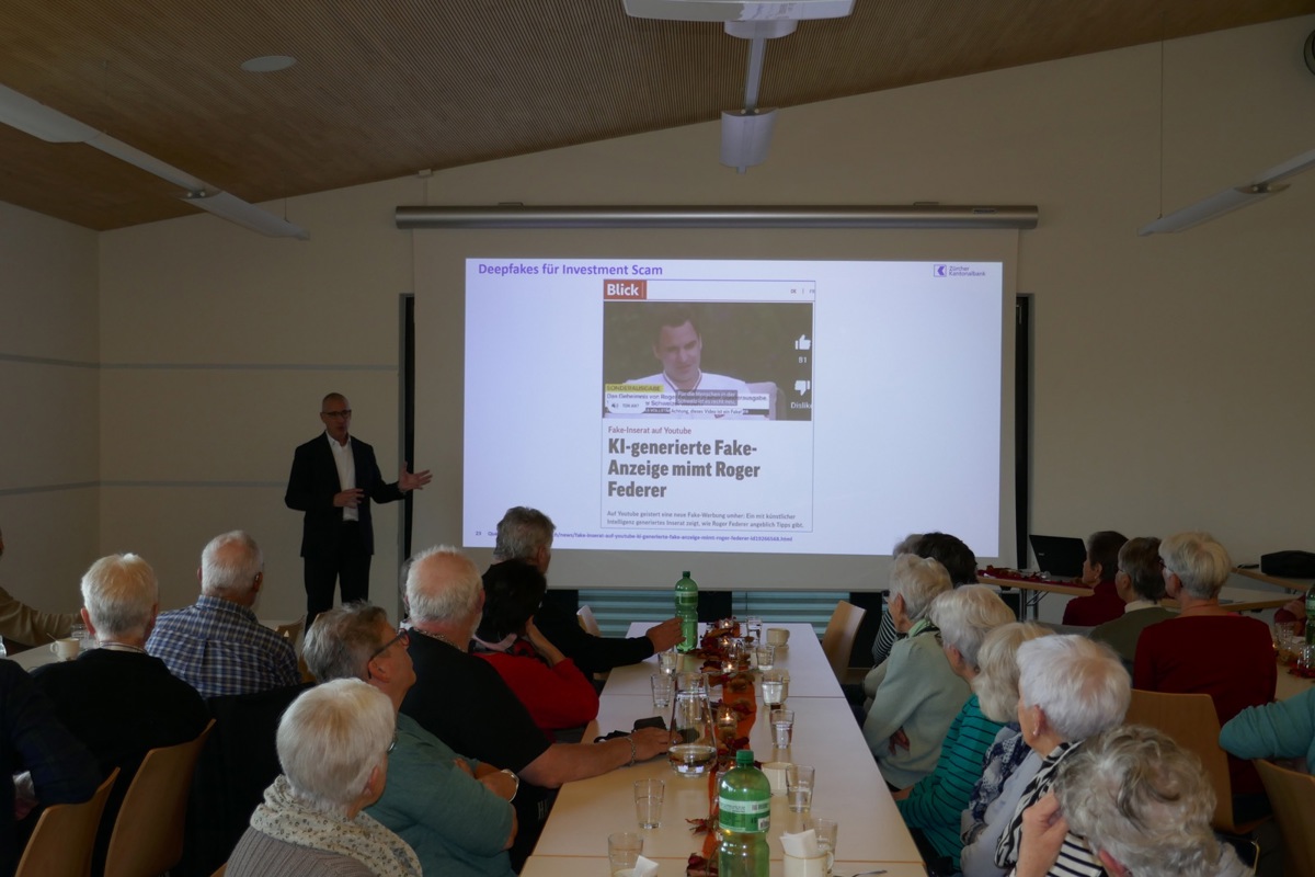 Romano Ramanti erläuterte viele Betrugsmaschen und gab Tipps, wie man sich dagegen schützen kann.