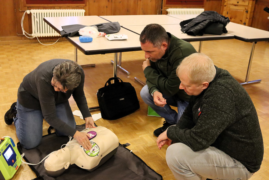0612 9 Defi Schori Und Gemeinderaete Dr