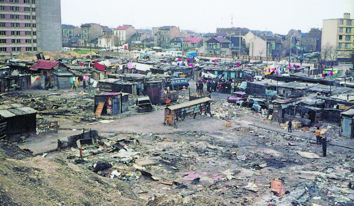 2704_slum2_walter_weiss52.jpg 2704_slum2_walter_weiss52.jpg
