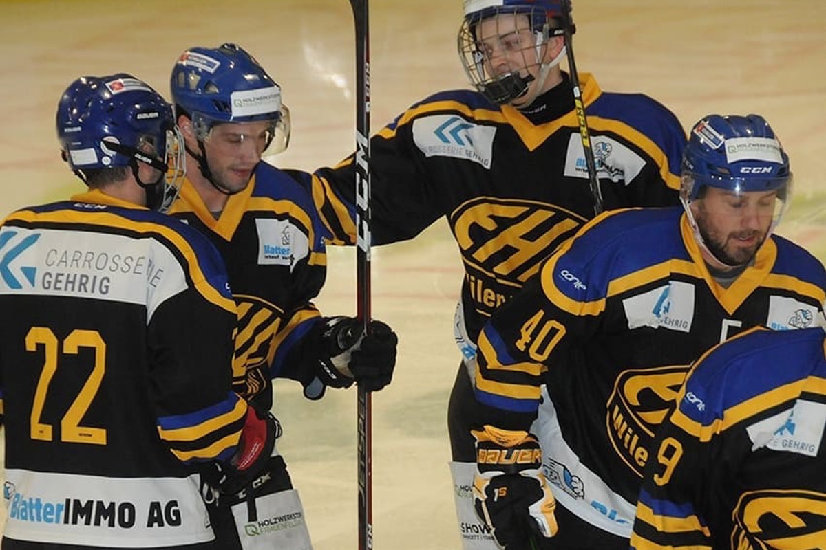 Jubel beim EHC Wilen-Neunforn: Die Thurgauer gewinnen das erste Spiel der Play-offs gegen Uzwil.