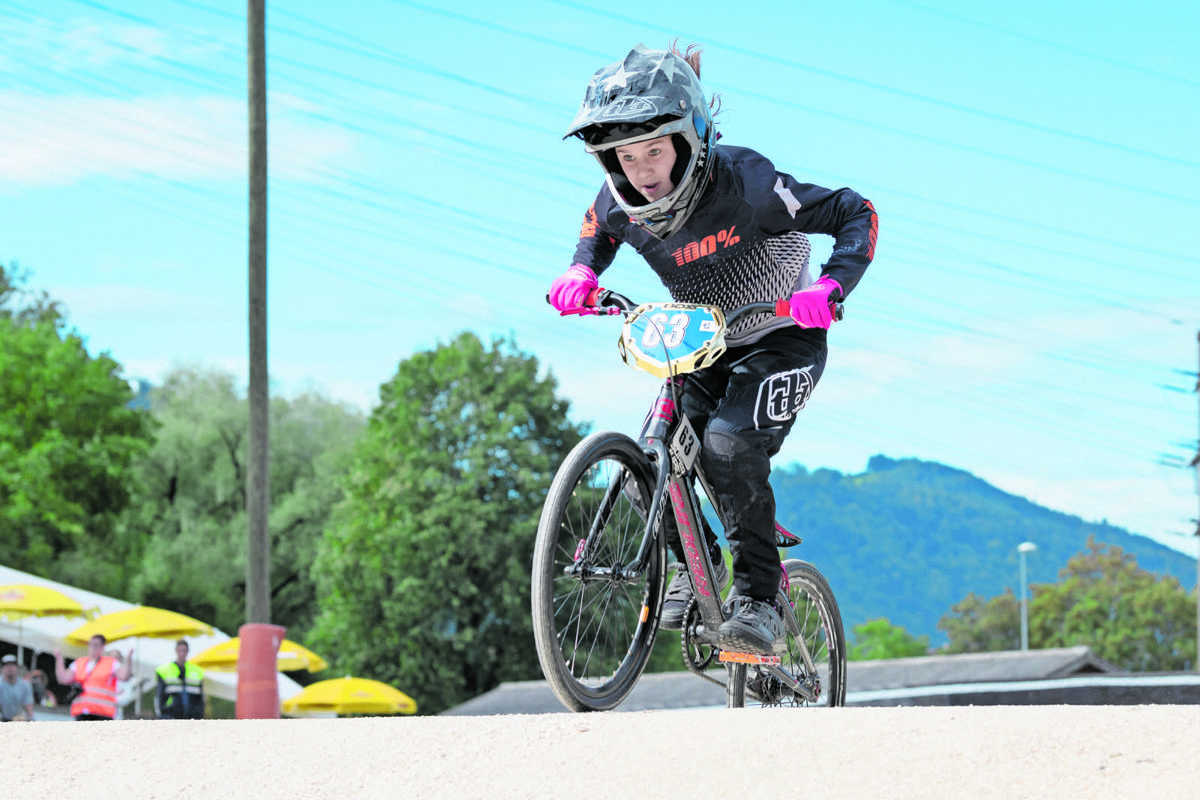 Lena Schneider will im nächsten Jahr an der Weltmeisterschaft mitfahren. Lena Schneider will im nächsten Jahr an der Weltmeisterschaft mitfahren.