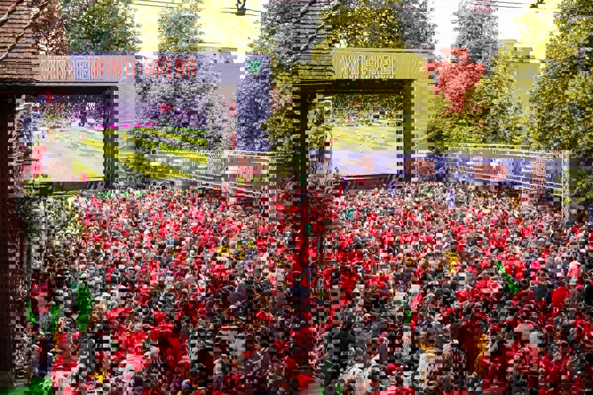 Der Branchenprimus: Die Winti-Arena beim Teuchelweiher.