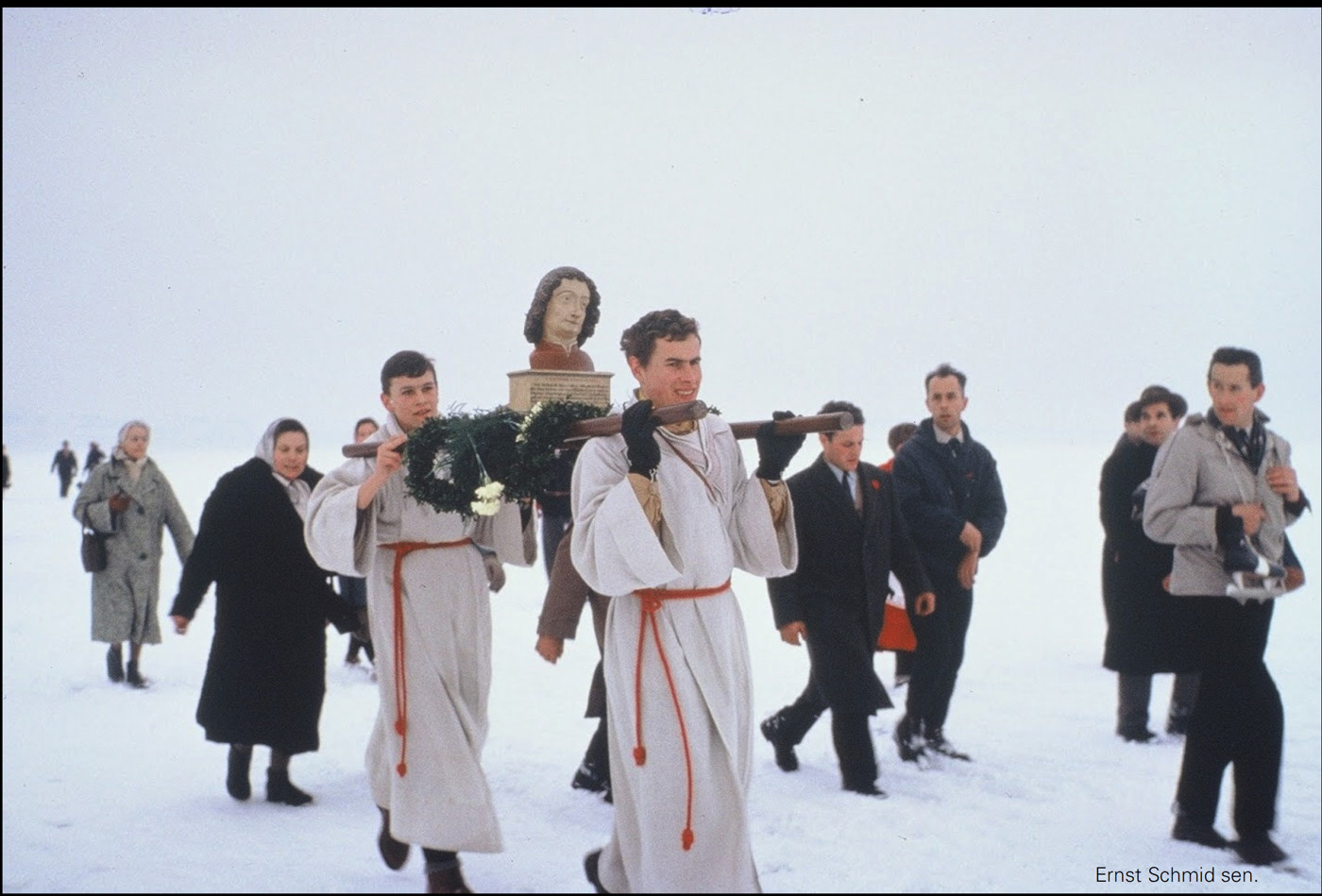 0303 7 Prozession Zvg