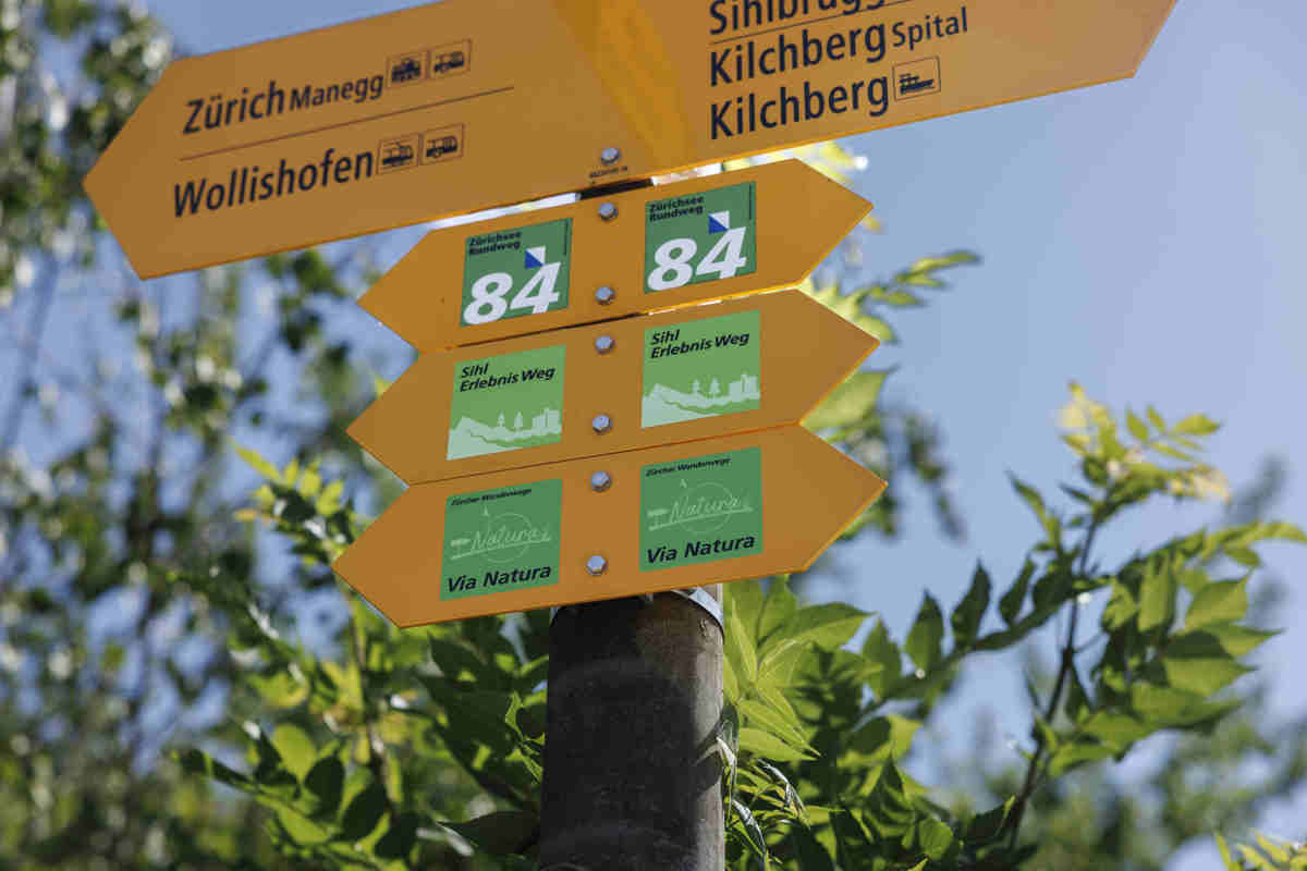 Die Via Natura ist gut ausgeschildert und verbindet die Naturzentren.