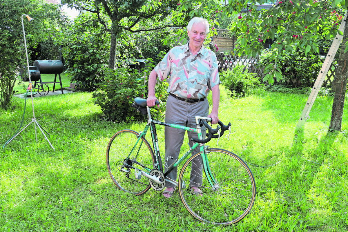 Heute ist Robert Hintermüller immer noch gerne mit dem Velo unterwegs – wenn auch wesentlich seltener.