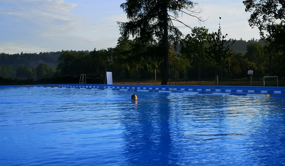 0907_11_schwimmen_az5.jpg 0907_11_schwimmen_az5.jpg