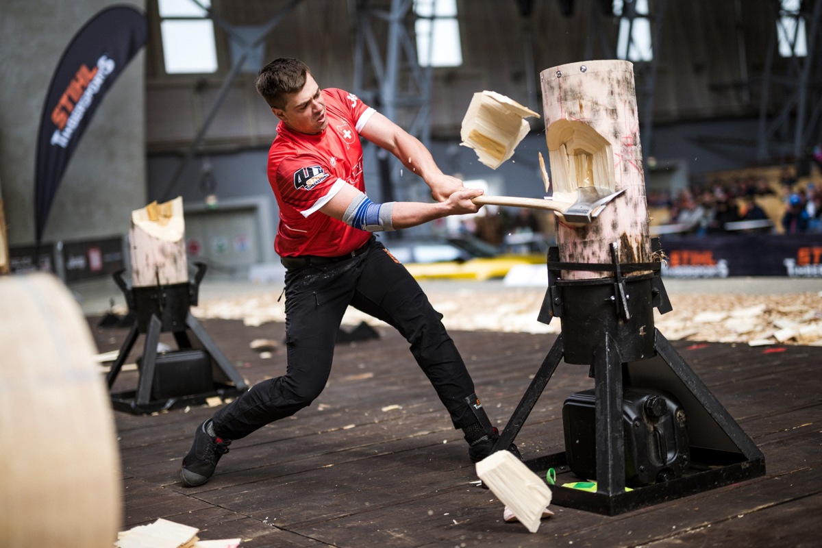 Oliver Reinhard übernimmt im Schweizer Team die Disziplin Standing Block Chop. 