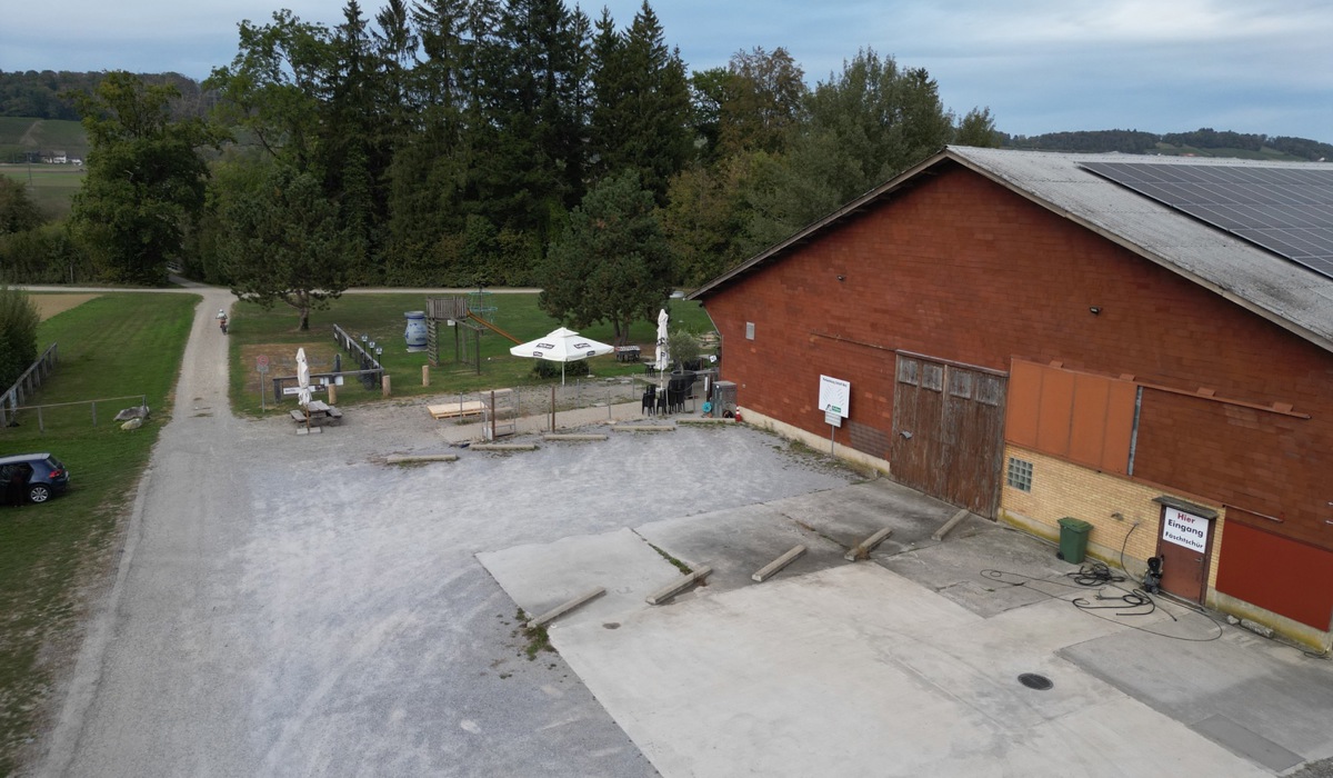 Die Parkplätze Bei Der Schürlibeiz Bleiben Vorläufig Ungenutzt2