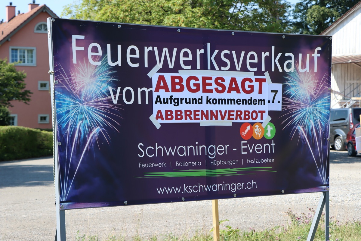 Geschäfte mit Feuerwerksverkauf mussten kurzfristig umdisponieren.