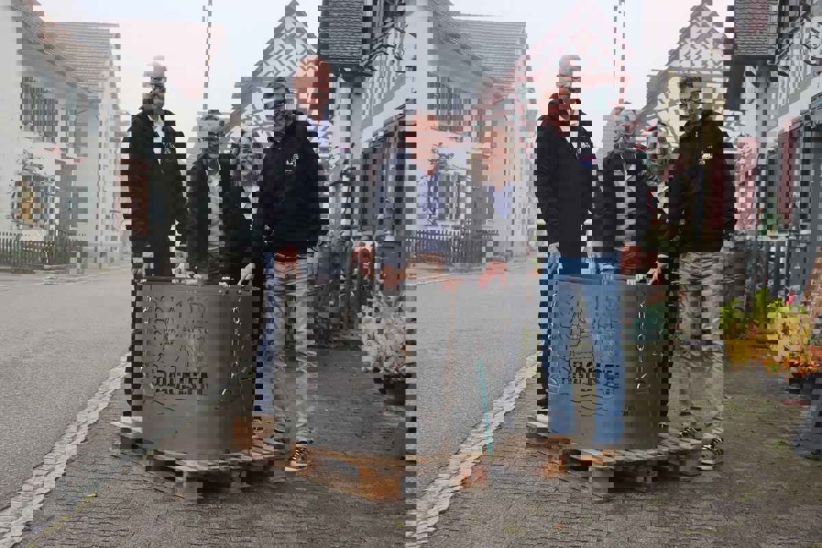 OK-Präsident Beat Weingartner, Gemeindepräsident Urs Schweizer und die beiden OK-Vizepräsidenten Sarah Silvestri und Martin Spahn (von links).