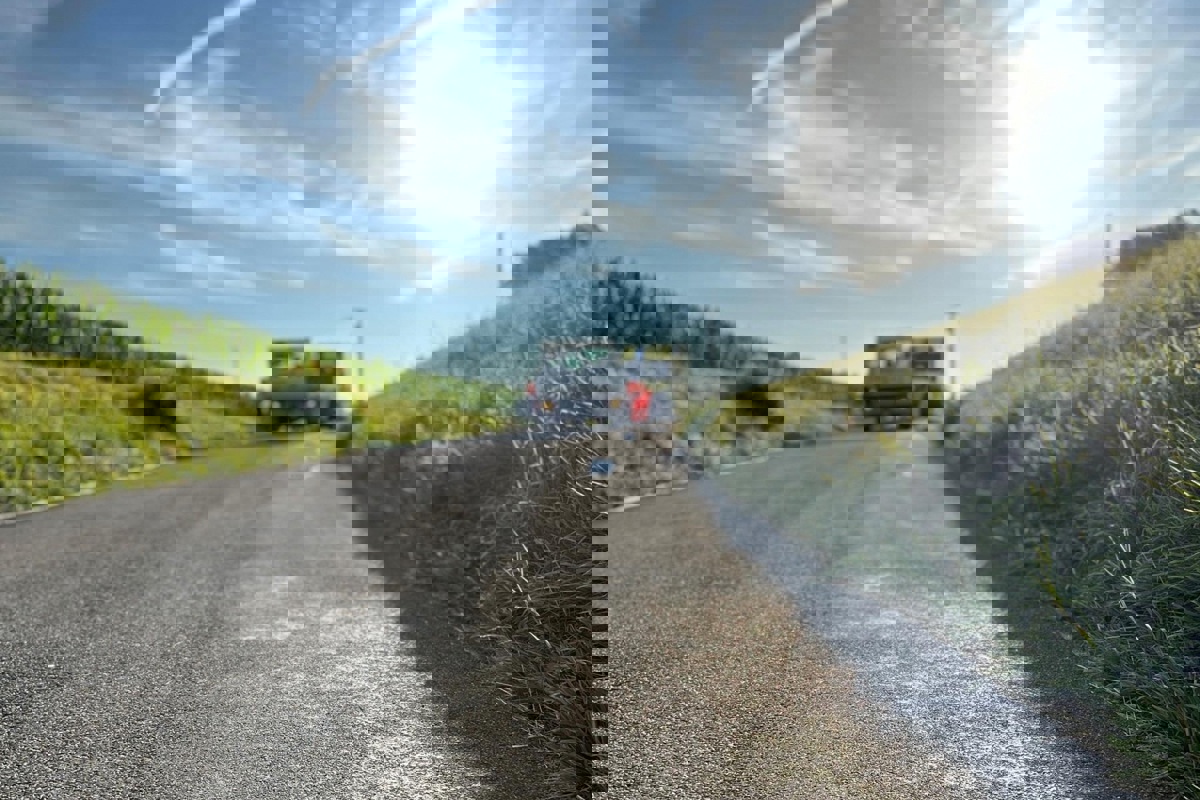 Die aufgehende Sonne führte in Wiler zu einem schweren Unfall.