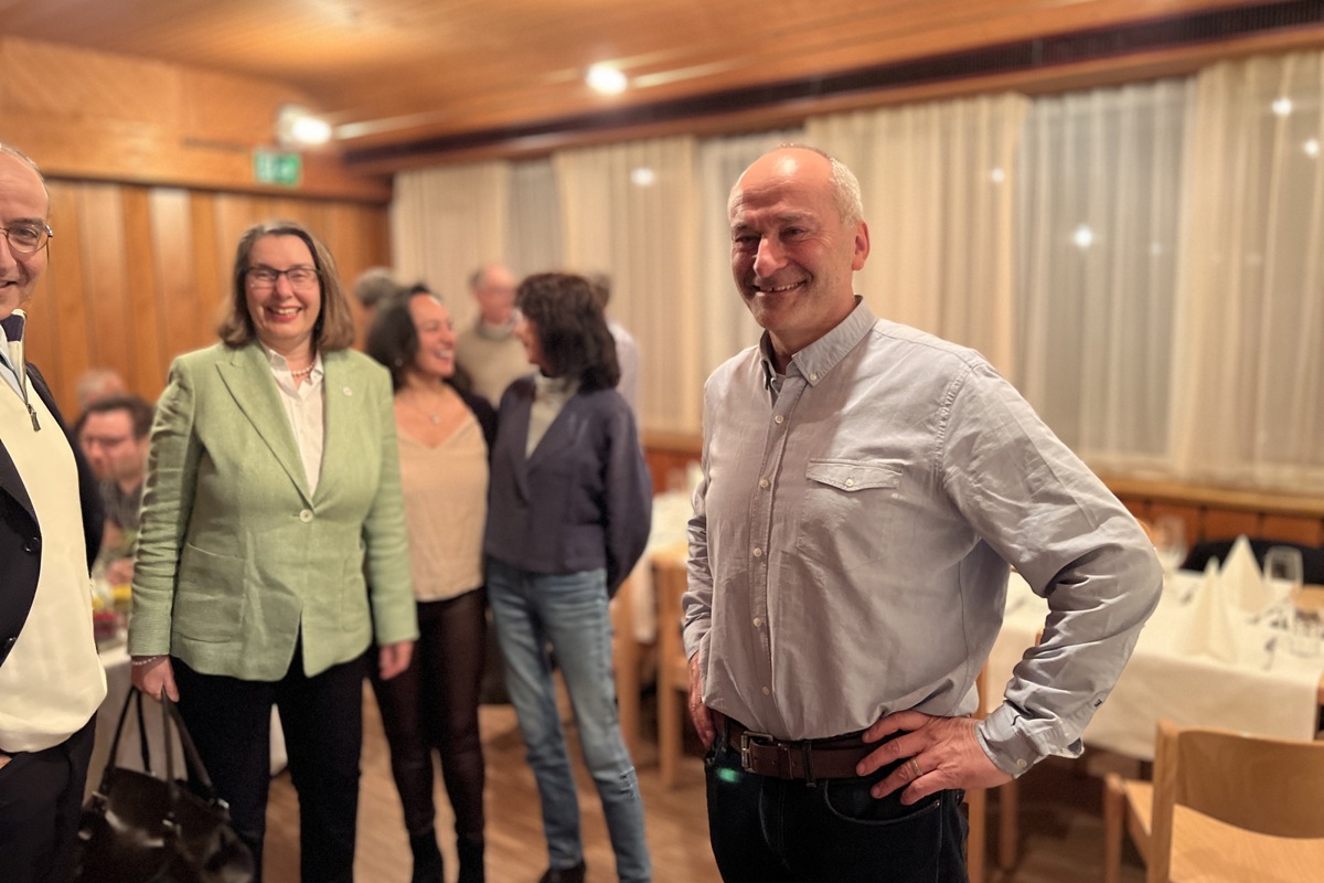 2023 feierte Konrad Langhart seine Wiederwahl als Mitte-Kantonsrat.