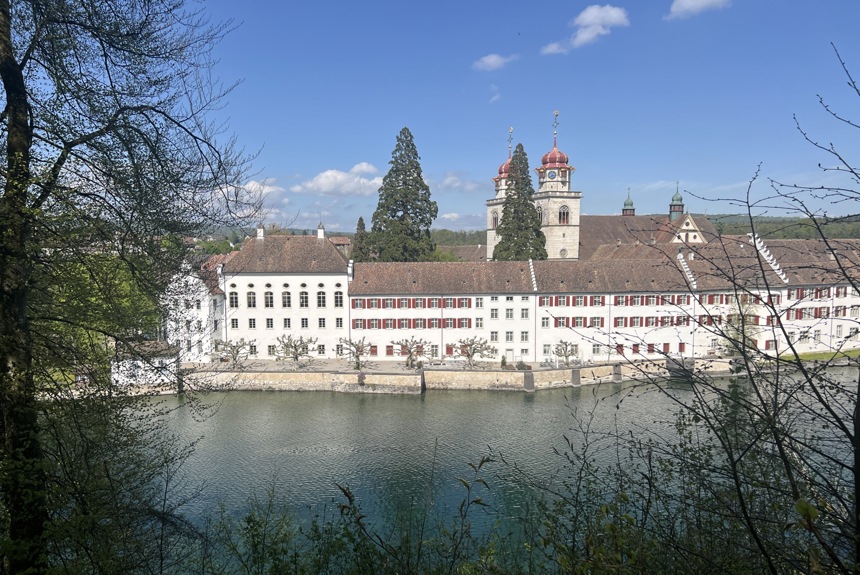 2104 5 Rheinau Klosterinsel Klostergarten Spa17