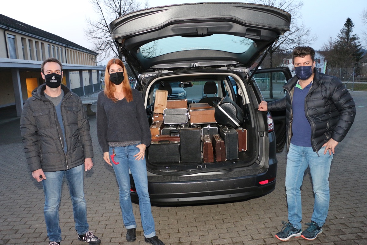 Die Instrumente sind eingeladen Die Instrumente sind eingeladen