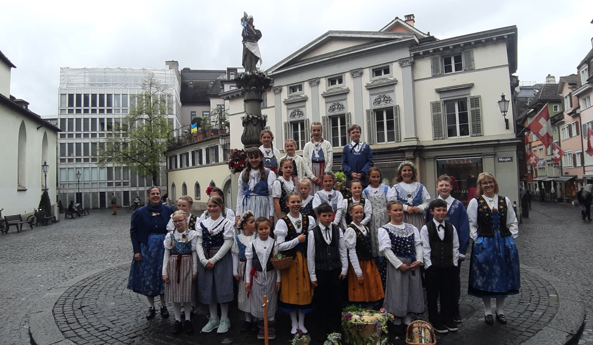 2604_5_zuerich_kinderumzug_sechselaeuten_zvg1.jpg 2604_5_zuerich_kinderumzug_sechselaeuten_zvg1.jpg