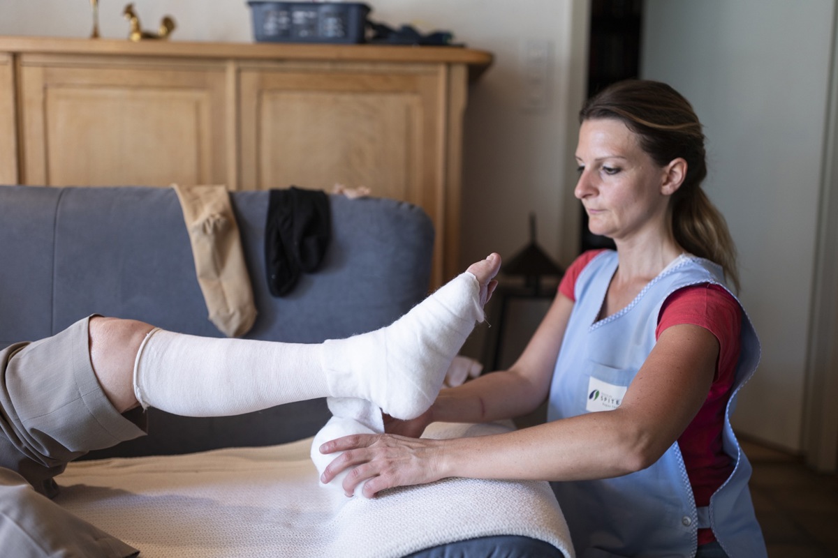 Die Spitex leistet Pflege zu Hause.