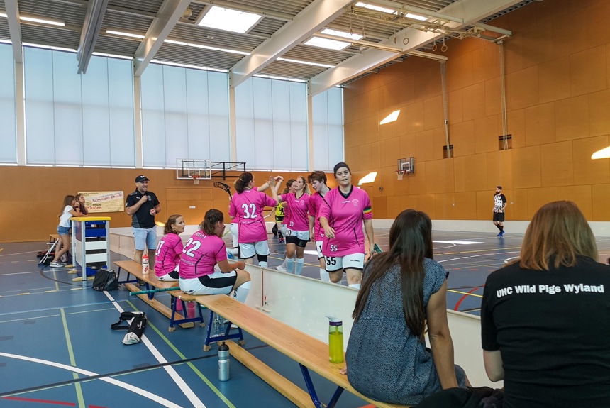 3001_9_unihockey_archiv12.jpg