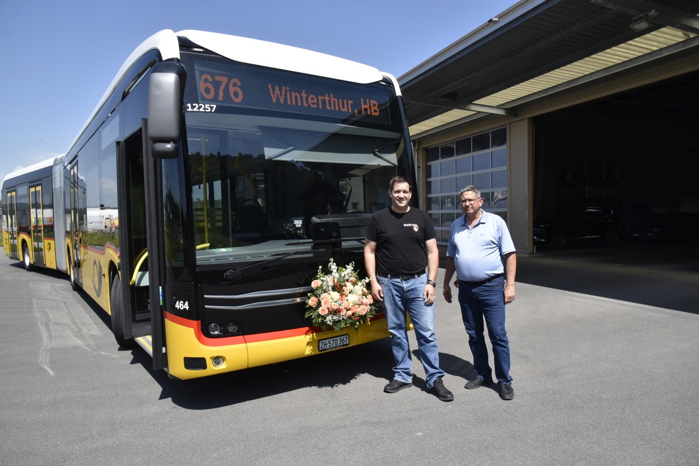E Bus 33
