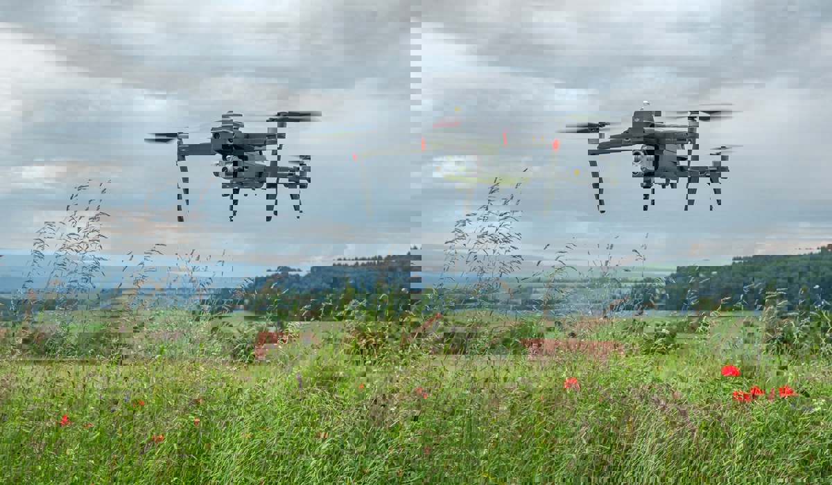 1106_1_drohne_zvg4.jpg