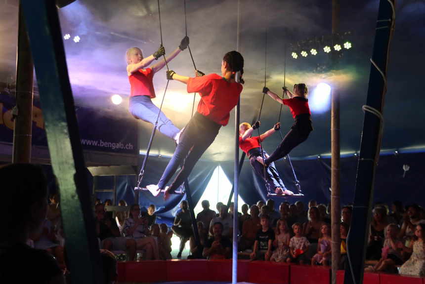 0807 7 Zirkus Benken St