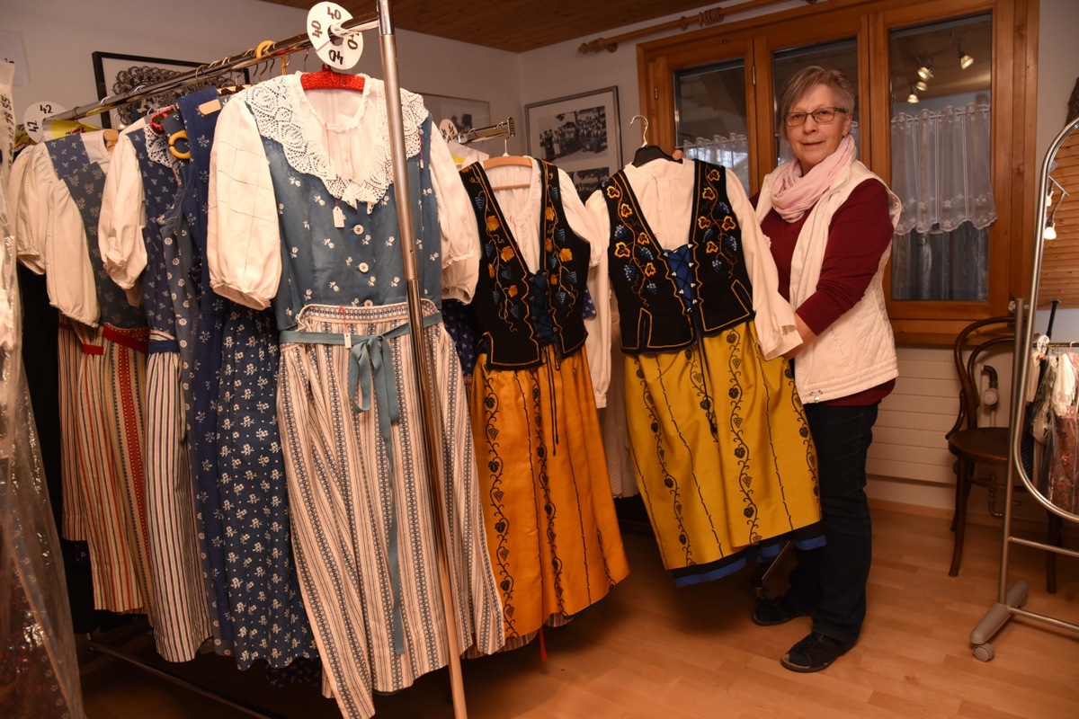 Bis Ende Jahr betreibt Grete Keller noch ihre Trachtenbörse in Volken.