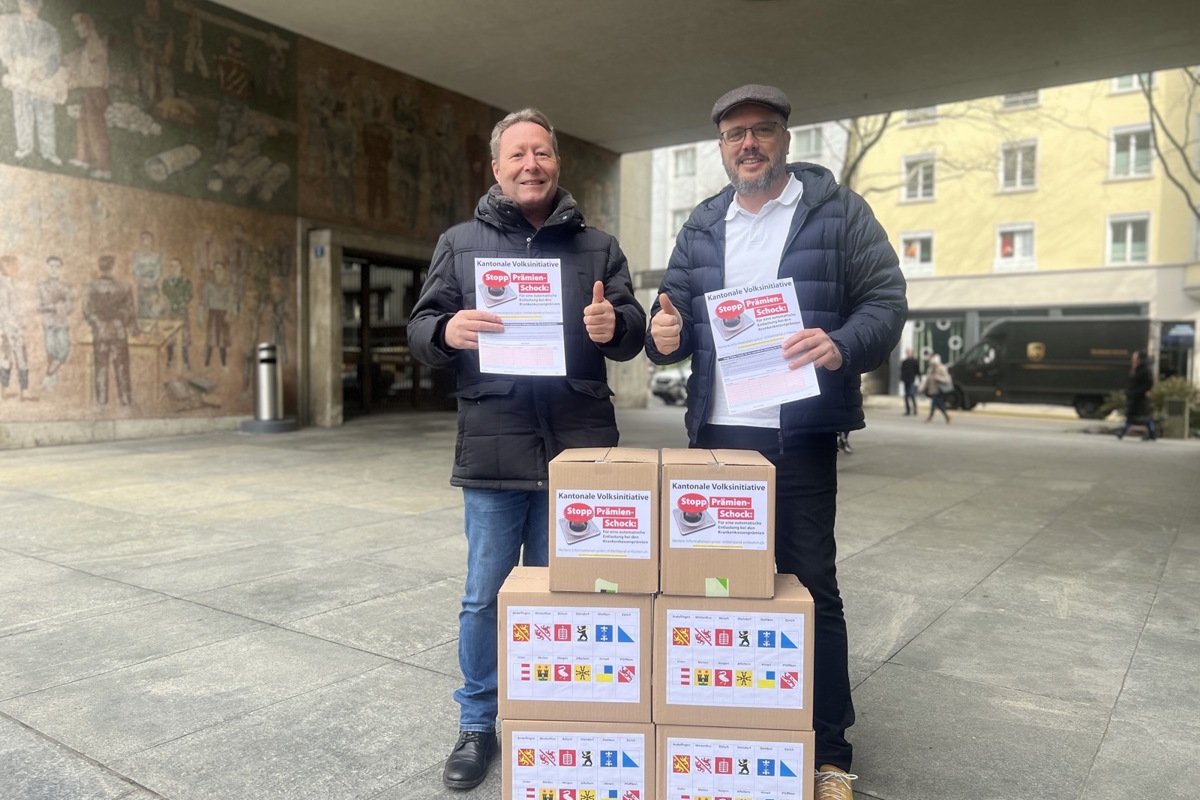 Stefan Schmid (rechts) lancierte letztes Jahr mit Paul Mayer bereits die Stopp-Prämienschock-Initiative.