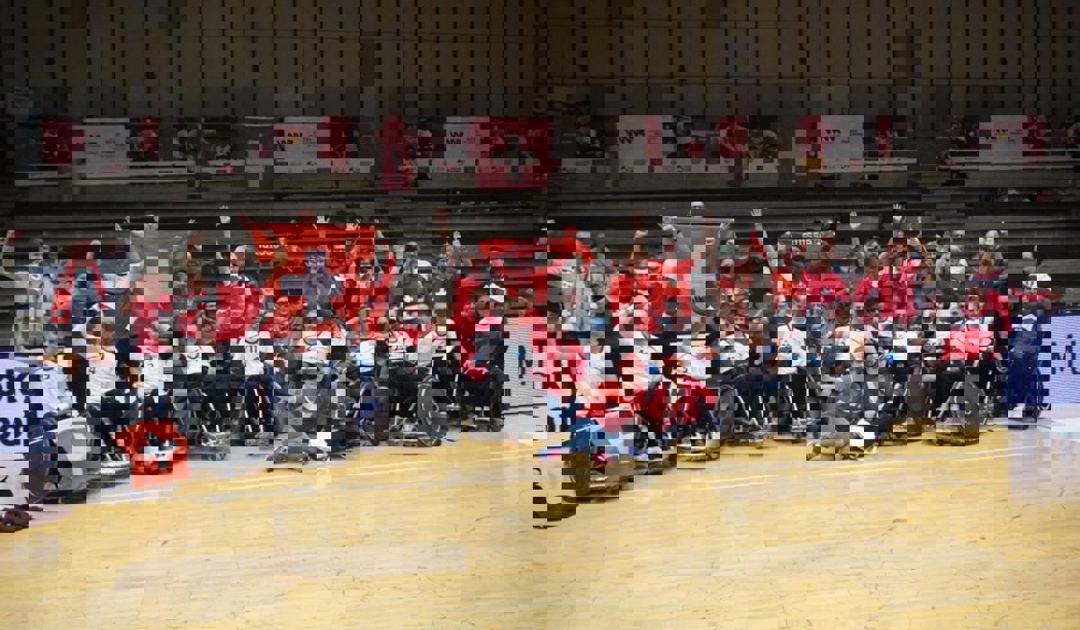 0212_10_wheelchairrugby1_zvg9.jpg 0212_10_wheelchairrugby1_zvg9.jpg